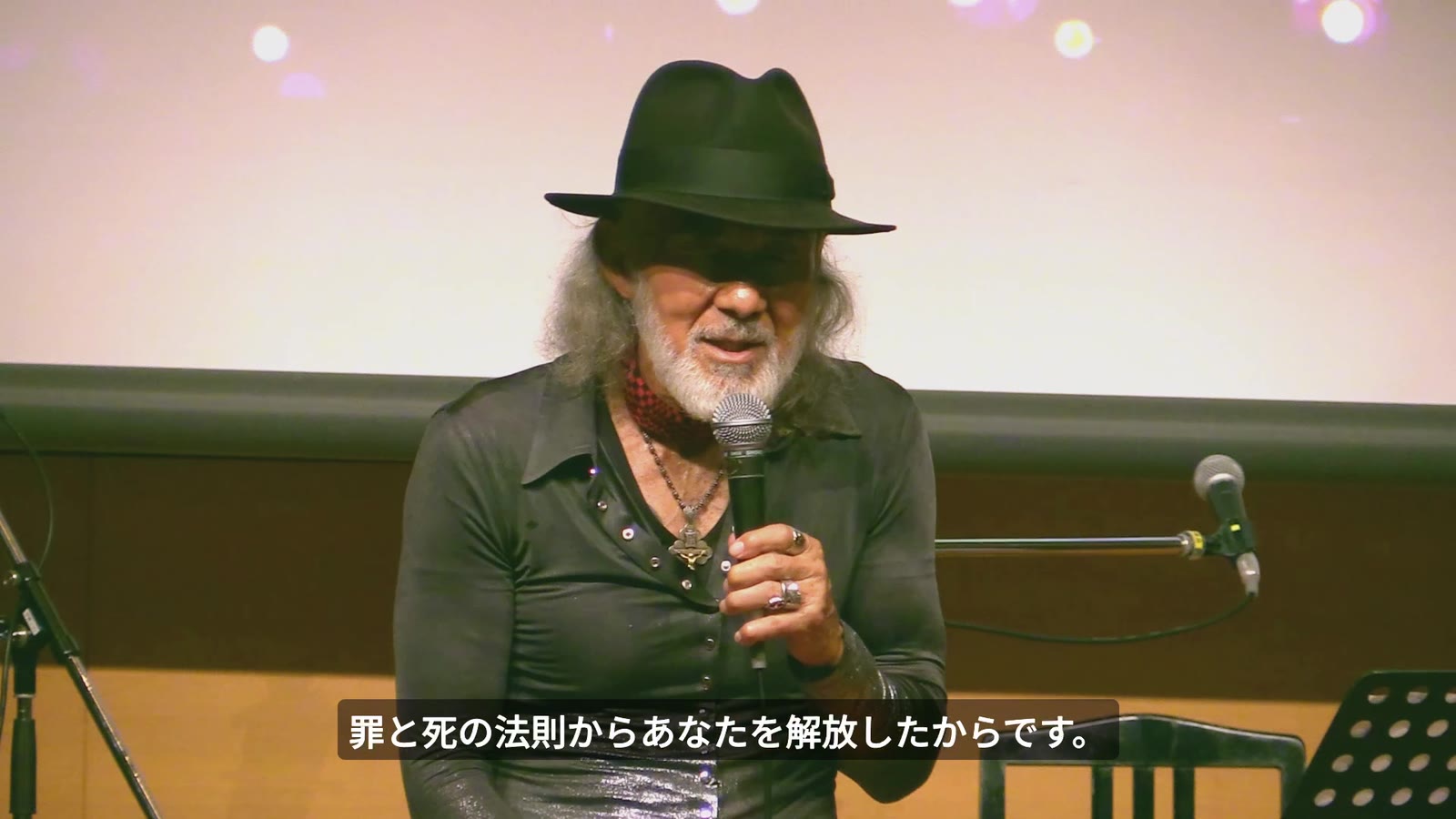 ローマ人への手紙8章を語るアーサー・ホーランド